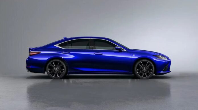 Lexus ES 2025: повернення до розумної розкоші