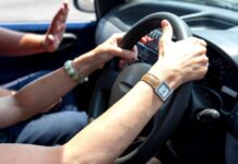 Endless Failures: Jeden řidič prošel britským teoretickým testem pouze na 128. pokus