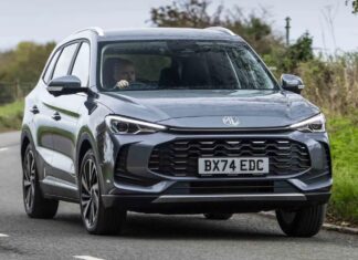 MG poszerzy ofertę pojazdów hybrydowych typu plug-in o ZS PHEV w 2026 r