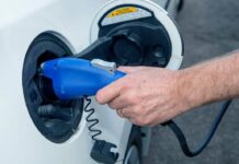 Kecemasan Rentang EV Berlanjut Saat Perjalanan Natal Melonjak