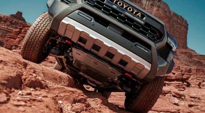 Toyota Tacoma: пікап середнього розміру, який не піддається амортизації