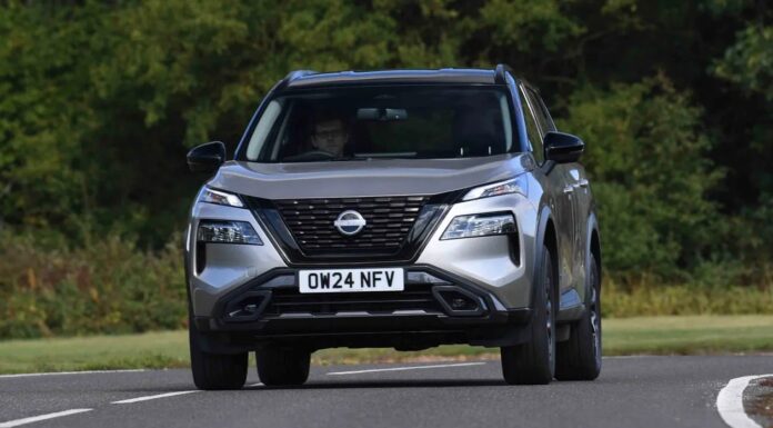 Nissan X-Trail: сім місць за доступною ціною