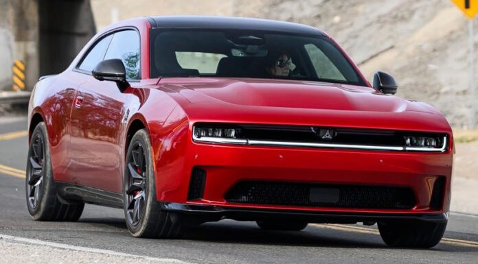 2027 Dodge Charger Daytona EV: нова ера масл-карів