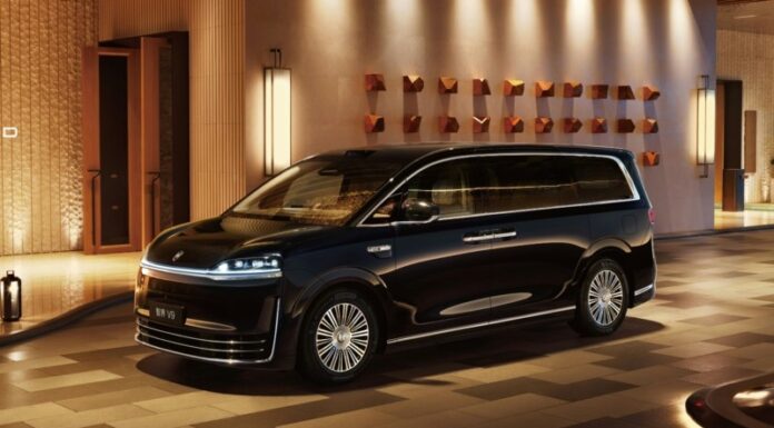 Luxeed V9: новий MPV із запасом ходу 1200 км і розширеними функціями безпеки