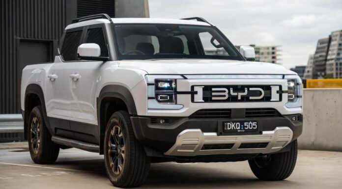 Австралійський ринок плагін-гібридів процвітає у 2025 році, незважаючи на скасування стимулів