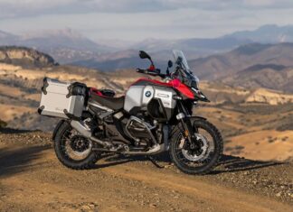 BMW R 1300 GS Adventure: Motocykl připravený na expedice
