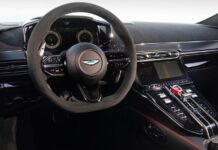 2026 Aston Martin Vantage S: Оновлення салону та підвищення продуктивності