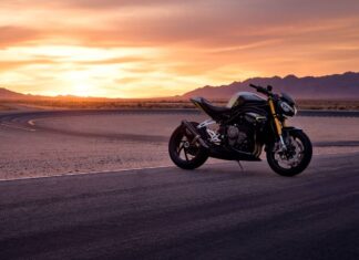 Triumph Speed Triple 1200 RS: Современный Стритфайтер, Отдающий Дань Традициям