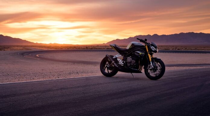 Triumph Speed Triple 1200 RS: Современный Стритфайтер, Отдающий Дань Традициям