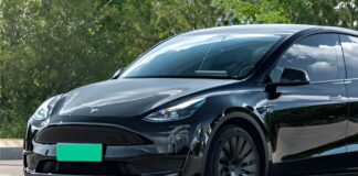 Neúspěch Tesly Model Y v Číně rozpoutal debatu o bezpečnosti elektrických vozidel