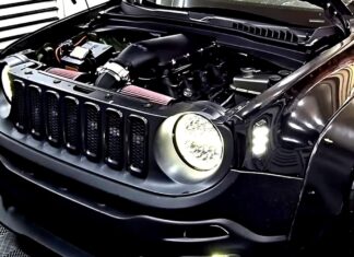 Jeep Renegade nahrazující polokolo: One Man’s Obsession with Automotive Excess