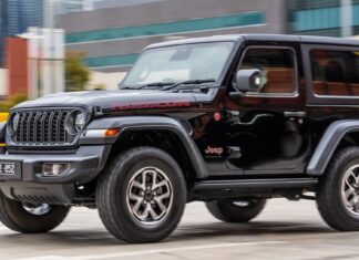 Jeep Wrangler 2026: Po 30 letech v Austrálii stále stejný rebel