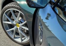 Der Lotus Emira: Ein Sportwagen für Fahrer im Zeitalter des Überflusses