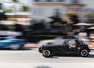 Caterham Cars punta all’espansione negli Stati Uniti con auto sportive leggere