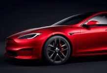 Tesla zažalovala design klik dveří navzdory žádnému osobnímu incidentu