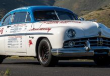 Hot Lincoln: Moderní přepracování legendárního mexického závodního vozu