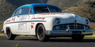 Hot Lincoln: Moderní přepracování legendárního mexického závodního vozu