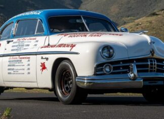 Hot Lincoln: Moderní přepracování legendárního mexického závodního vozu