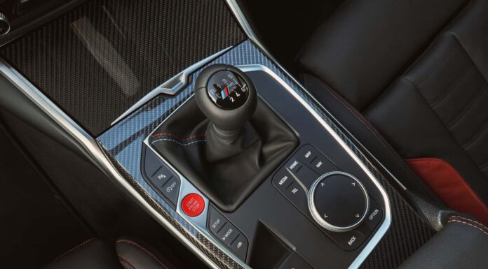 Місія BMW M: Зберегти механічну коробку передач