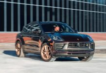Porsche zastavuje výrobu benzinových Macanů: v řadě je dvouleté vakuum