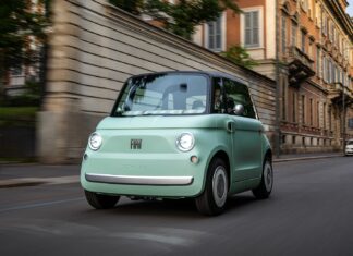 La Fiat Topolino non è un’auto. È un’atmosfera.