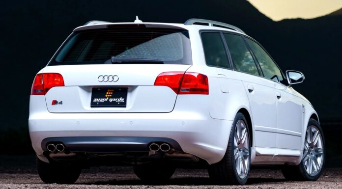 Audi S4 Avant 2008: Ставка в 10 000 доларів на ланцюг ГРМ заради ідеального універсала