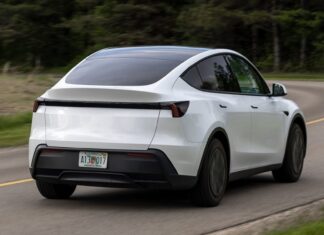 Tesla срезает жир: 2024 Model Y подверглась жестокому снижению цены