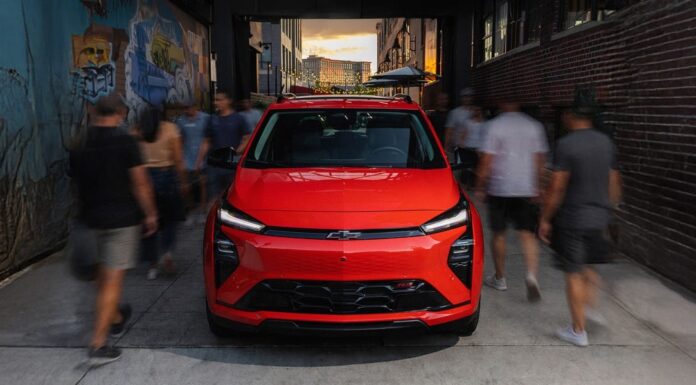 Chevrolet Bolt 2026 года стал лучшим доступным электромобилем года