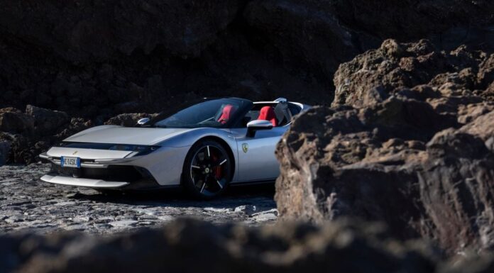 Ferrari робить ставку на відкрите небо 🏎️