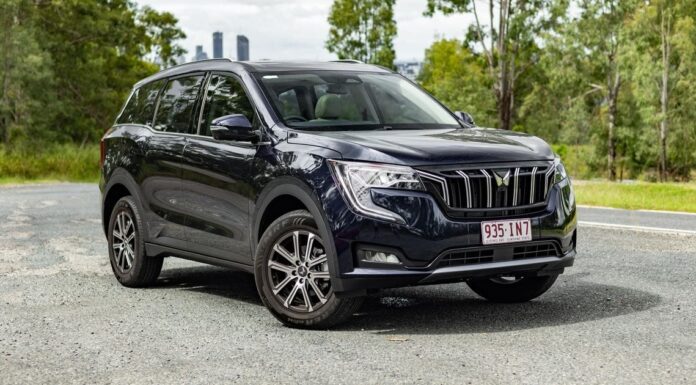 Чому Mahindra XUV70 AX7L став найдоступнішим семимісним авто в Австралії