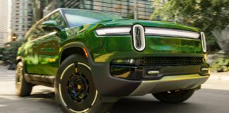 Зламані болти. Збої на дорозі. NHTSA втручається
