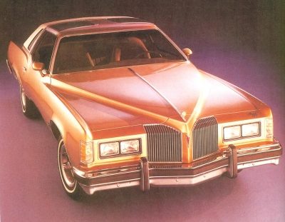 1973 Pontiac Grand Prix: Кінець епохи для проміжних моделей GM