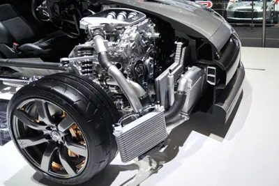 Розбір системи з двома турбокомпресорами Nissan GT-R та пояснення терміну «равлик» для турбіни Mitsubishi Lancer Evolution IX