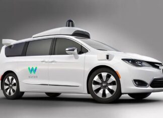 Водій Waymo: як автономний зсув Google врятував життя